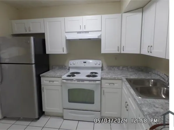 3710 NW 21st St APT 301, Fort Lauderdale, FL 33311