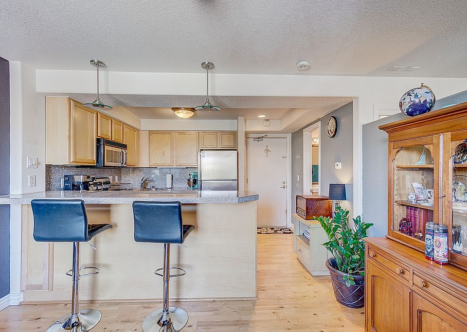 1st image of 1833 N Williams St #506-506-50