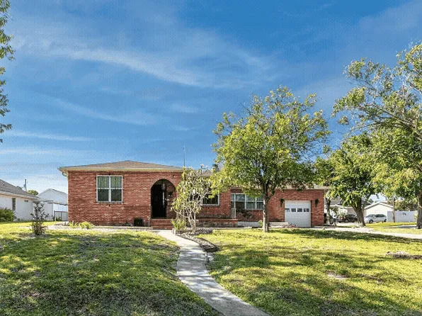 2524 W Leroy St, Tampa, FL 33607
