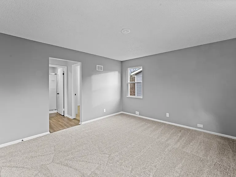 16304 W 141st Ter — Photo 11