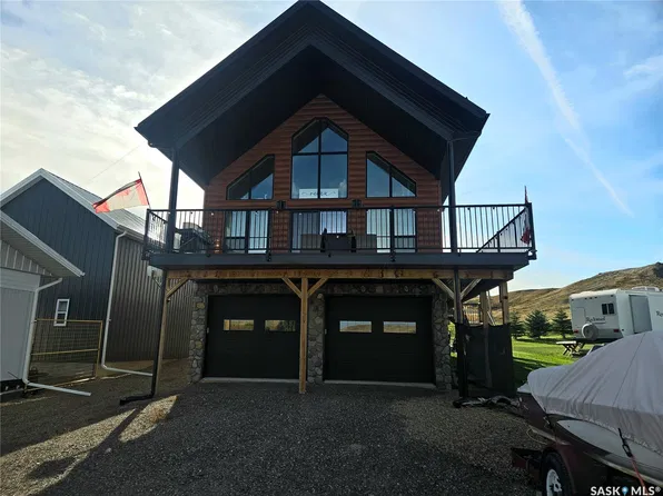 203 Hillcrest Place, Lac Pelletier Rm No 107, SK S0N 2Y0