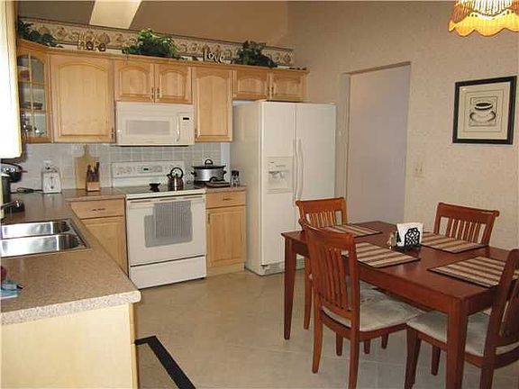 Home For Sale In Boca Fontana