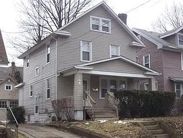 1061 Bloomfield Ave photo 1