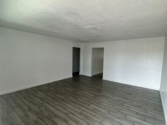 4th image of 5318 W Turney Ave APT 3