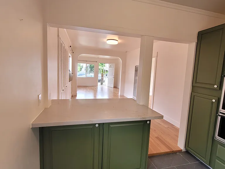 1911 Griffin Ave #1 — Photo 10