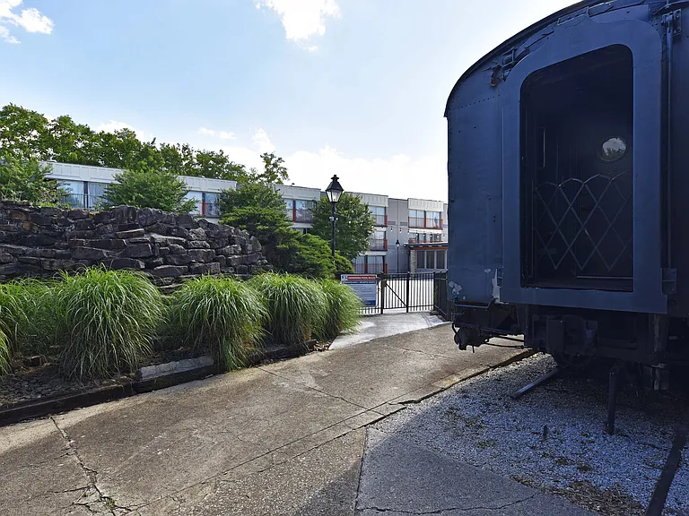 Community Grounds