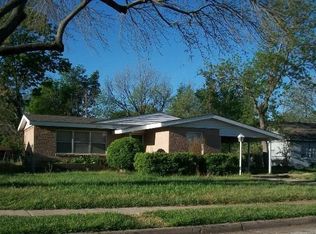 2412 Revere Dr, Irving, TX 75061