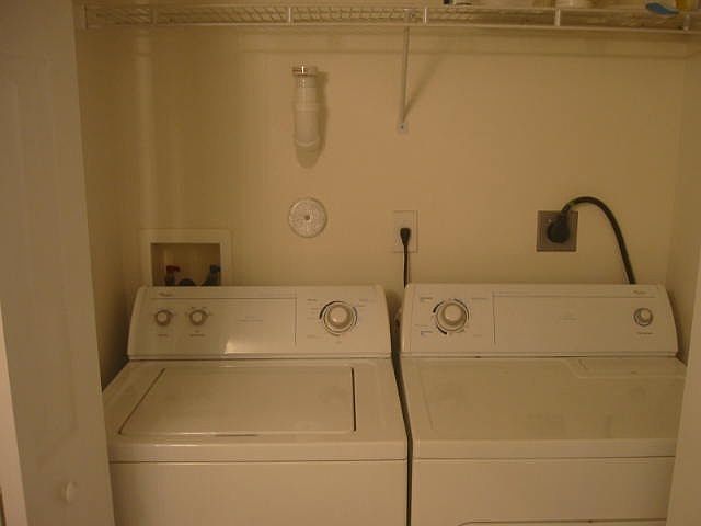 1st image of 2951 NE 185th St APT 2007