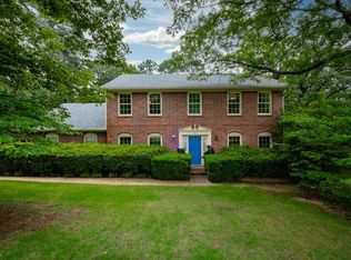 11 Bradbury Dr, Little Rock, AR 72212