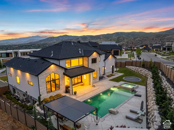 1284 N Sagewood Ln E, Alpine, UT 84004