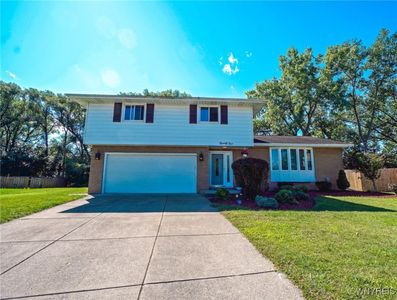 91 Smallwood Dr, West Seneca, NY, 14224