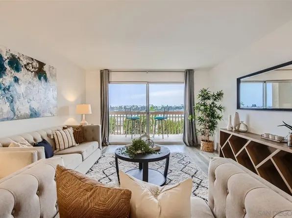 2475 Jefferson St APT 103, Carlsbad, CA 92008