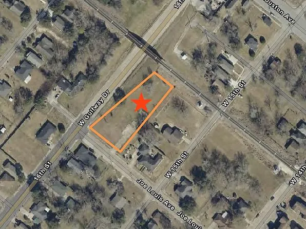 1650 Joe Louis Ave, Port Arthur, TX 77640