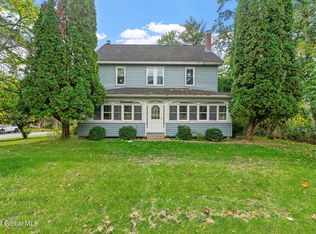 954 Hoosick Rd, Troy, NY 12180