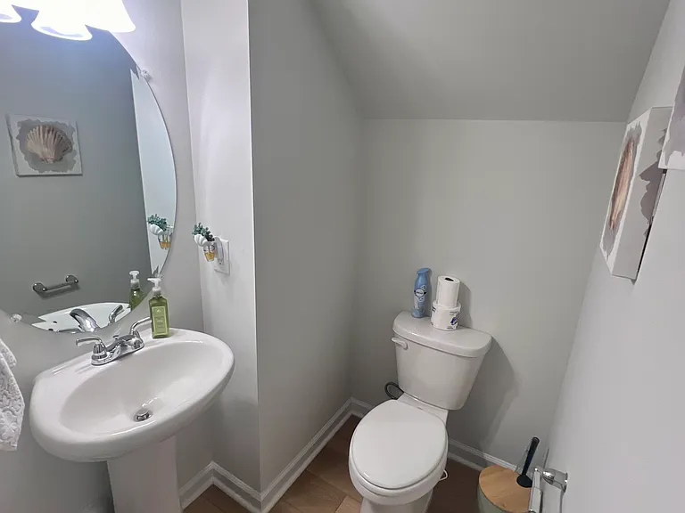 Powder room