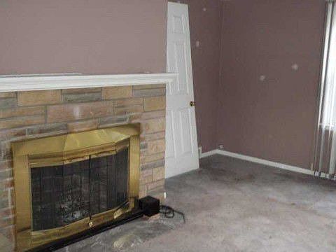 2nd image of 23481 Rensselaer St