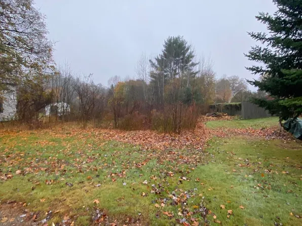 47 Meadow Street, Bingham, ME 04920