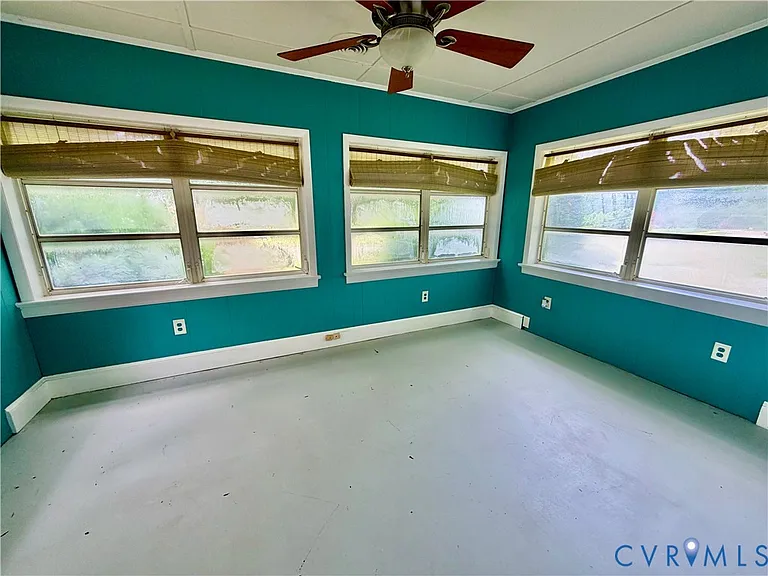 6255 Debora Dr — Photo 16
