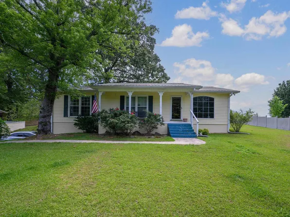 835 Echo Trl, Warrior, AL 35180