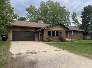 128 S Kenwood St, Adams, WI 53910