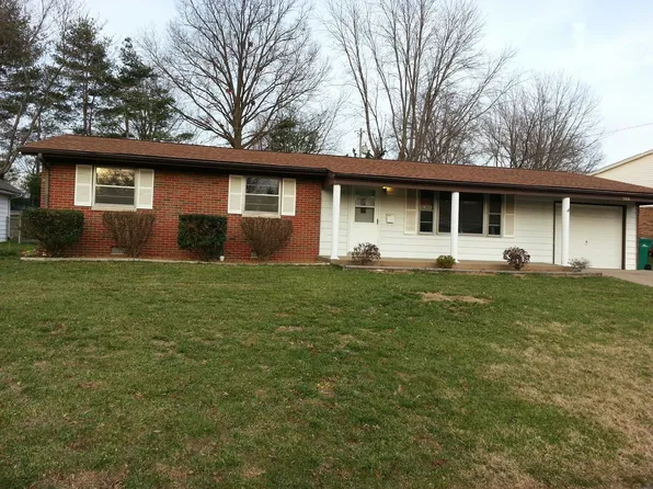 306 Fontainebleau, O Fallon, IL 62269