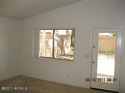 2nd image of 16526 W Taylor St