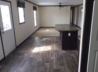 17 Aspen Dr #17, Mc Kean, PA 16426