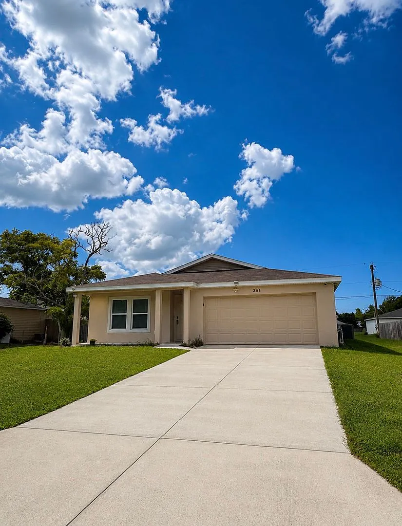 Spacious 4-Bedroom Home for Rent in Palm Bay! — Photo 1