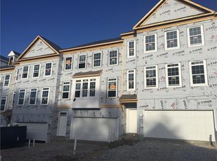 35 Truman Cir, Mc Kees Rocks, PA 15136