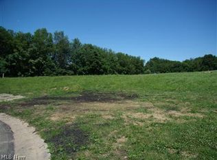 Weston Place Ave NW, North Canton, OH 44720