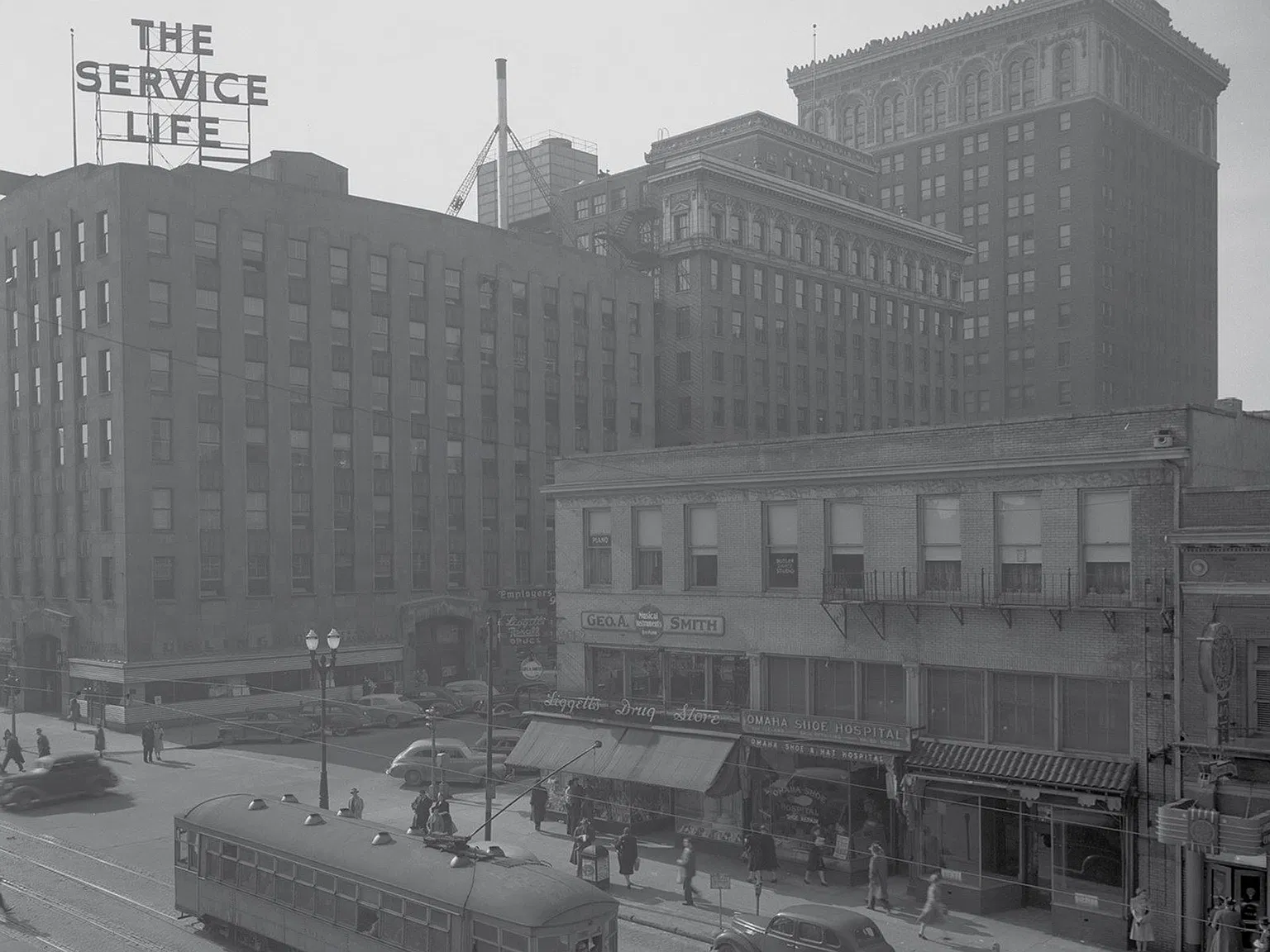 The Carrara on Farnam — Photo 1