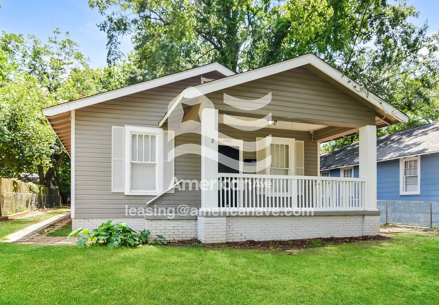 3 bed, 1.0 bath, 1238 sqft, $914 — Photo 3