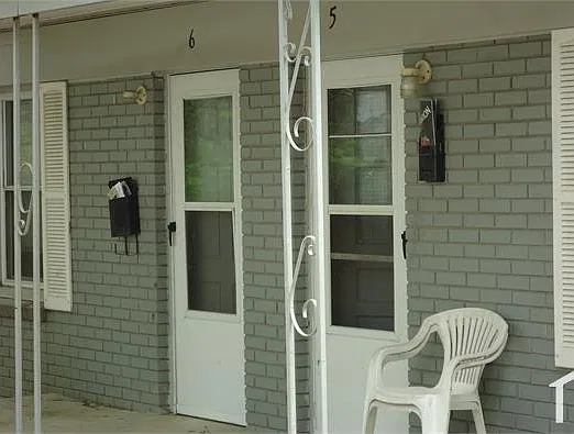 2 bed, 700 sqft, $1,095 — Photo 2