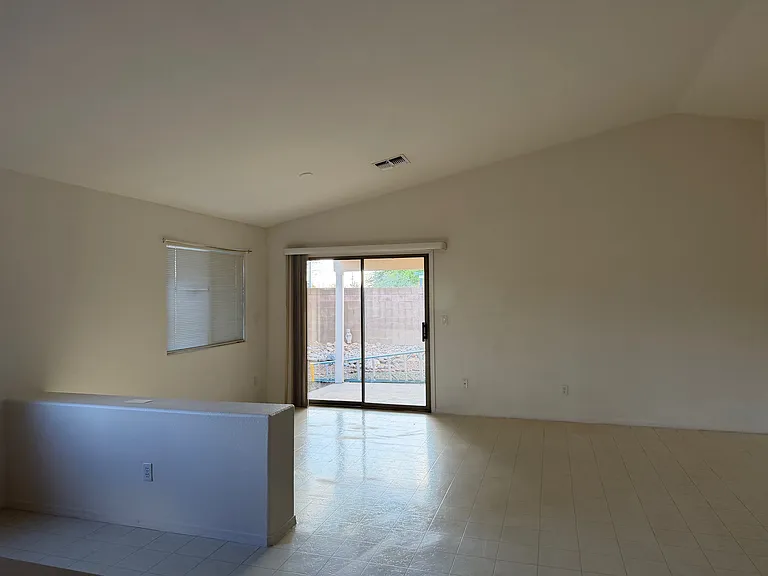 17 N Shadow Creek Pl — Photo 5