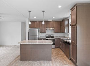 890 Krissy Dee, Medford, OR 97501