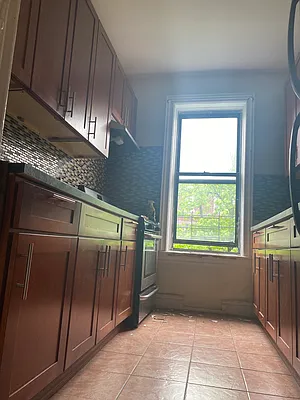 Rented by Access Unlimited Real Estate Inc | media 2