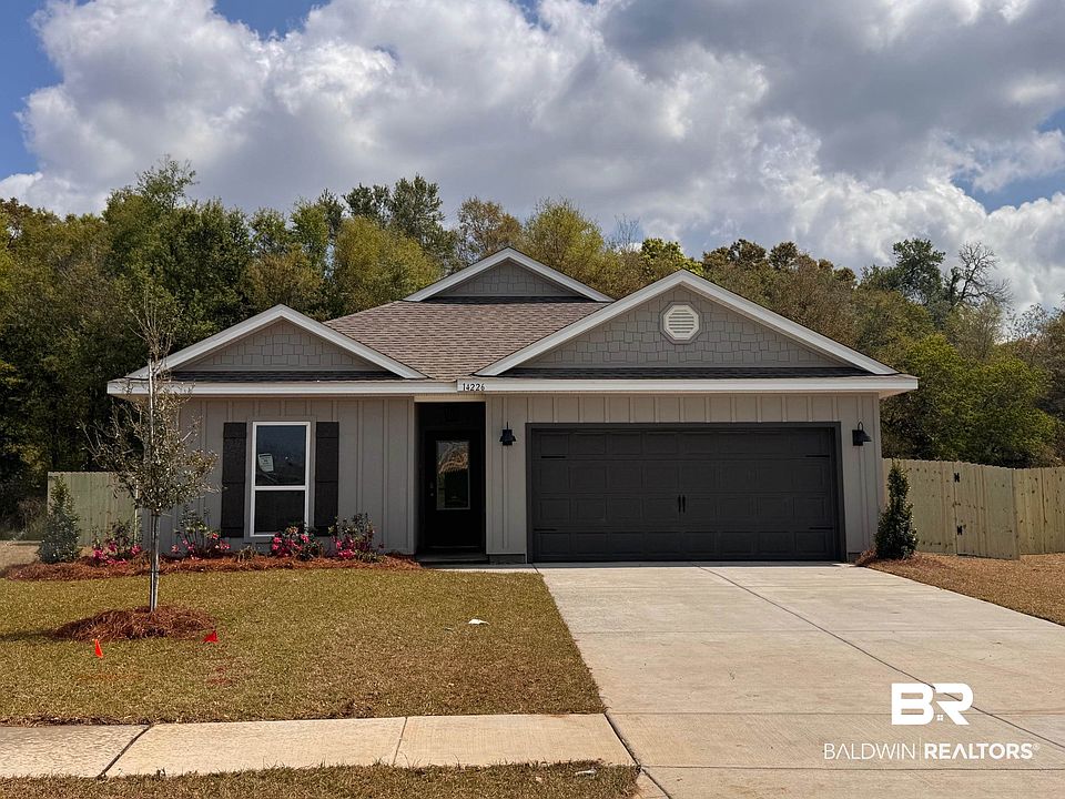 1st image of 14226 Versailles Cir