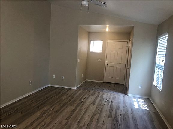 4th image of 3237 River Glorious Ln