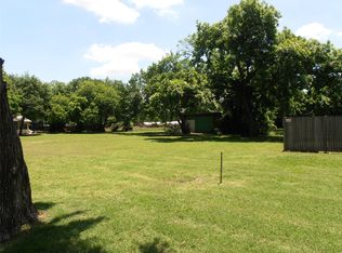 2032 Norwood Ln, Arlington, TX 76013