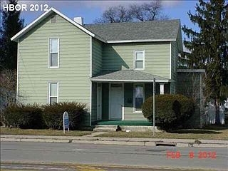 1st image of 132 Trenton Ave