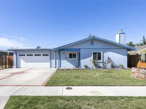 19111 Carp Cir, Huntington Beach, CA 92646