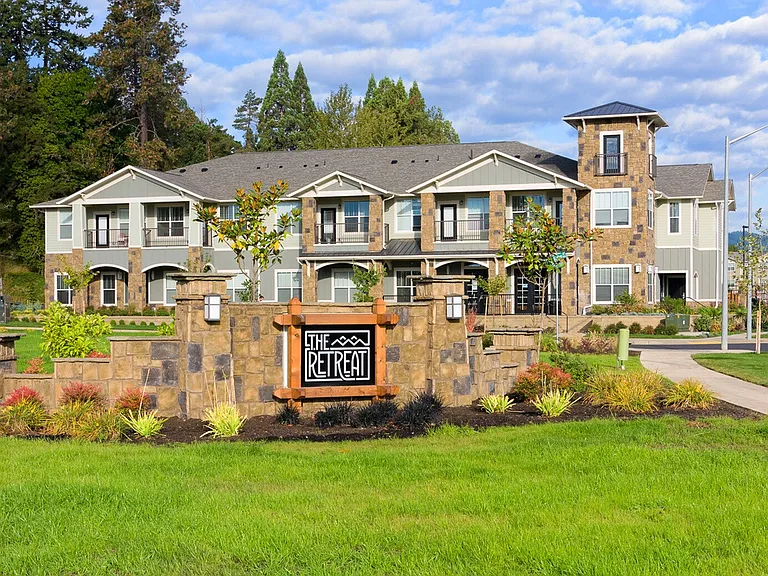 Yugo Easton Corvallis — Photo 19