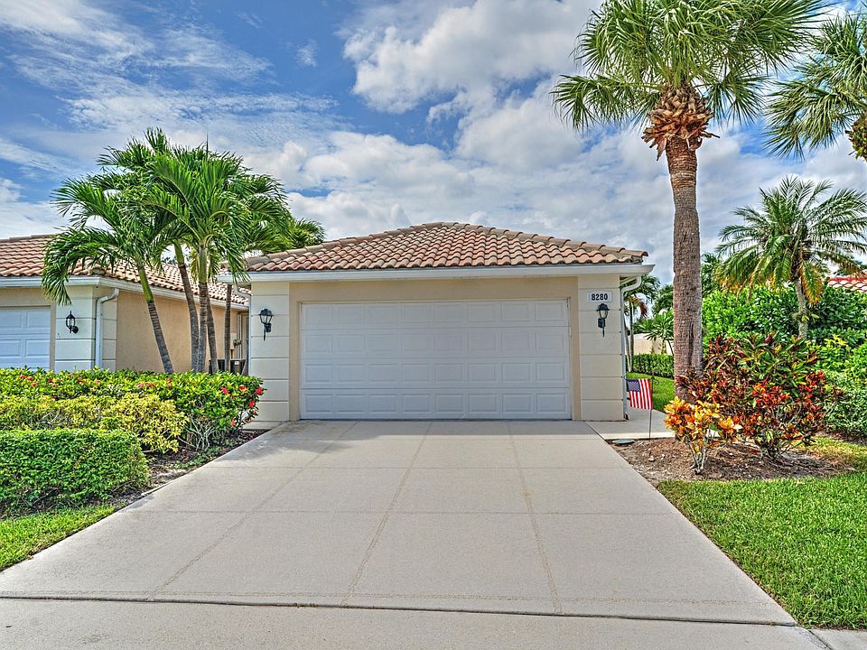 1st image of 8280 SE Paurotis Lane