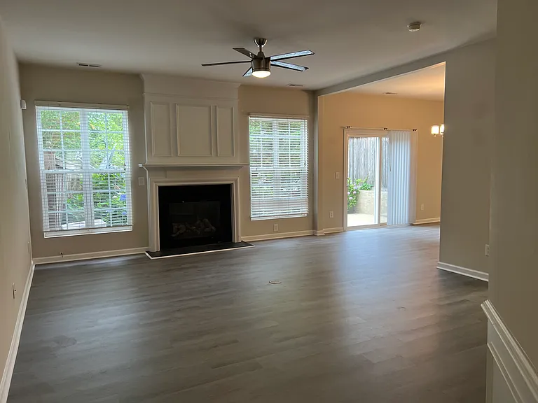 5637 Berry Creek Cir — Photo 4