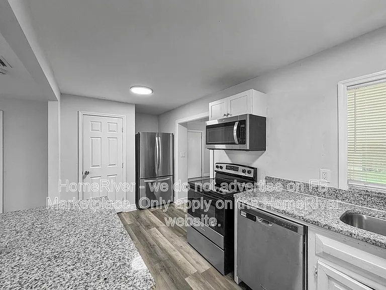 1455 Bethesda St — Photo 5