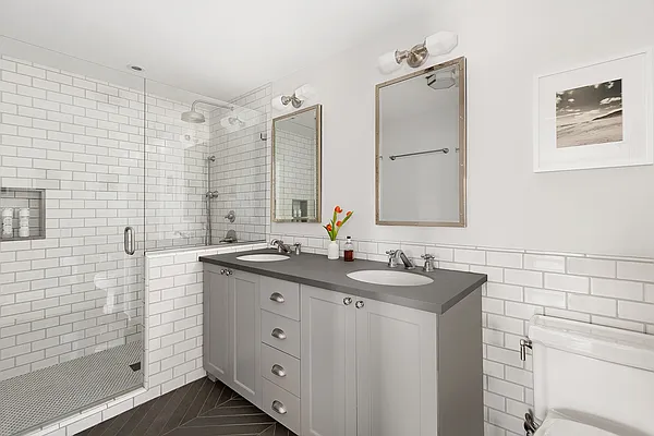 Sold by Compass | media 6