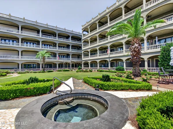 4640 W Beach Blvd APT D5, Gulfport, MS 39501