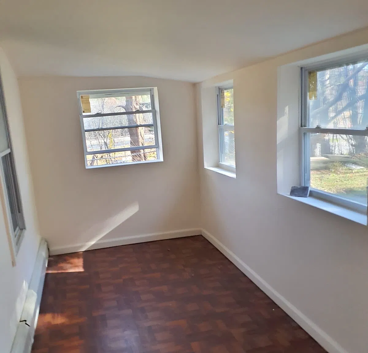3 bed, $2,350 — Photo 1