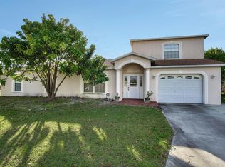 7012 N Richard Ave, Tampa, FL 33614