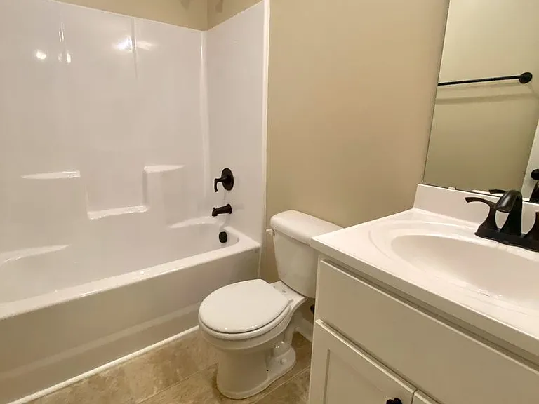 242 Cochran Rd — Photo 20